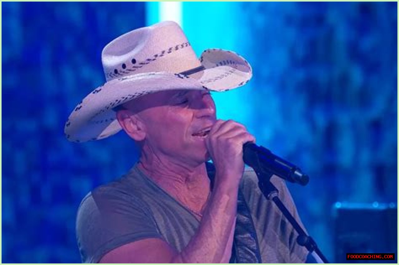 Kenny Chesney Reflects On Jimmy Buffett's Passing: A Heartfelt Tribute